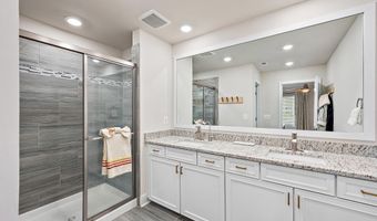 12428 SEA OAKS Ln 4, Berlin, MD 21811