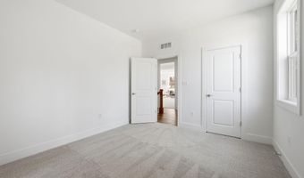 5413 WOODWAY Dr, Alexandria, VA 22310