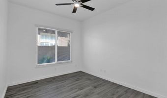5040 W LAREDO St, Chandler, AZ 85226