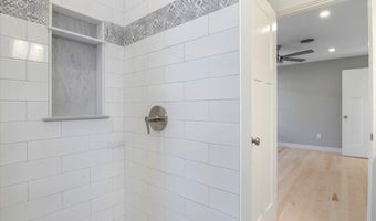4 Cortland Pl, Standish, ME 04084