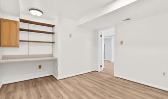 1000 LAKEVIEW Ln, Annapolis, MD 21409