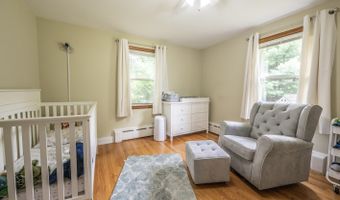 3 Swanson Dr, Bristol, CT 06010