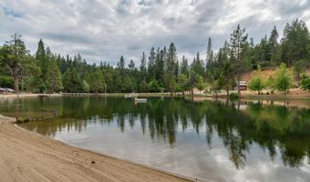 1945 Evergreen Ln, Arnold, CA 95223