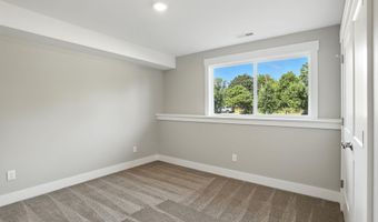 11428 56th Ave, Allendale, MI 49401