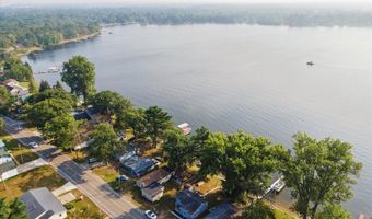 6111 Loud Dr, Oscoda, MI 48750