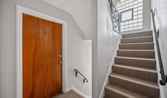 5855 Lathrop Pl, Cincinnati, OH 45224