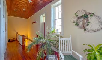 302 C Water St, Bainbridge, GA 39817