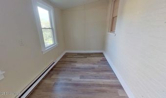 568 Park Ave Apt 2, Albany, NY 12208
