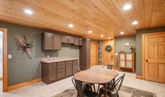 23675 Sportsmans Club Ln, Adel, IA 50003