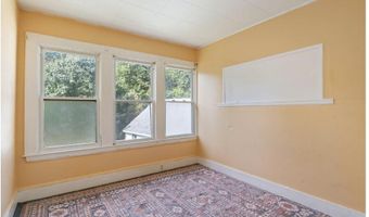 154 Madison St, Auburn, ME 04210
