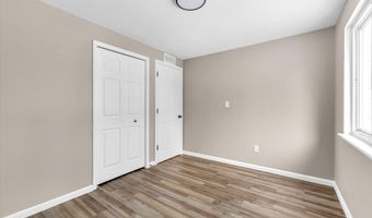 12 Faust Ct, Ann Arbor, MI 48108