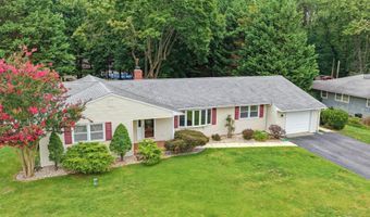 90 GREENVIEW Dr, Dover, DE 19901