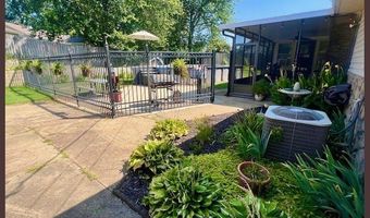 307 Hickory Ln, Batesville, MS 38606