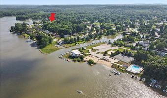 3854 Surfside Cir, Aurora, OH 44202