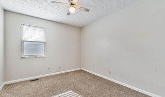 8 Cedar Dr, Barboursville, WV 25504