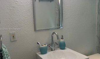 9971 W Bay Harbor Dr 101, Bay Harbor Islands, FL 33154