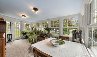 45 Mountainside Ave, Atlantic Highlands, NJ 07716