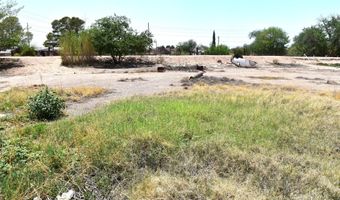 529 Nicholas Rd, Socorro, TX 79927