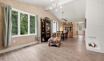 3534 WOODBURN Rd, Annandale, VA 22003
