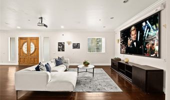 1118 S 6th Ave, Arcadia, CA 91006