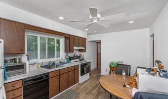 9 Campagna Dr, Albany, NY 12205