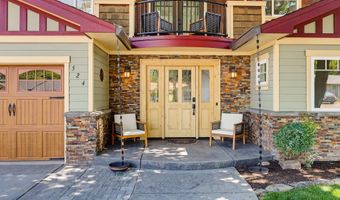 524 Drager St, Ashland, OR 97520
