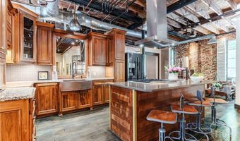 585 White Cir 406, Athens, GA 30605