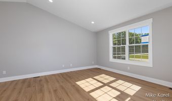 10613 68th Ave, Allendale, MI 49401