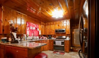 701 Smallee St, Alma, GA 31510