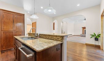 16711 Thompson Rd, Brookings, OR 97415