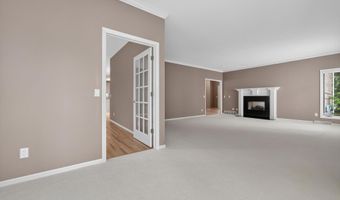 5706 Kilkenny Pl, Fitchburg, WI 53711