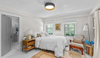 8061 Post Rd, North Kingstown, RI 02852