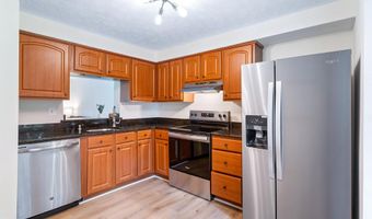 11230 WESTPORT Dr, Bowie, MD 20720