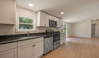 48 N RAILROAD Ave, Greenwood, DE 19950