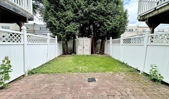 3785 GENESEE Dr, Philadelphia, PA 19154