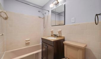 1525 S GEORGE MASON Dr S 20, Arlington, VA 22204