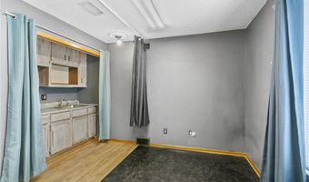 7630 145th St W, Apple Valley, MN 55124