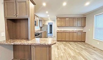 7055 Quarry Rd 59, Amherst, OH 44001