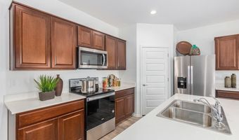 1044 S Chatfield Ave, Vail, AZ 85641