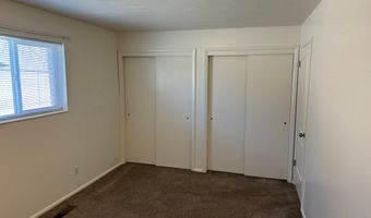 266 E CENTER St, Centerville, UT 84014