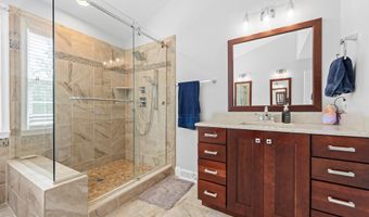 600 STONEHAM Ct, Ambler, PA 19002