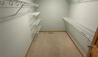 1903 14th St SW, Austin, MN 55912