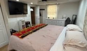 133 W GLOUCESTER Pike, Barrington, NJ 08007