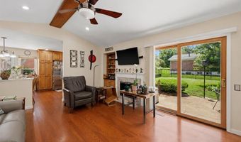 409 Mayfair Dr, Ballwin, MO 63011