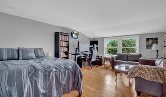 336 Richmond Ave, Amityville, NY 11701