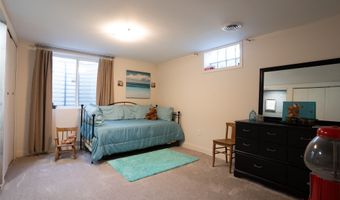 713 17th Ave SW, Altoona, IA 50009