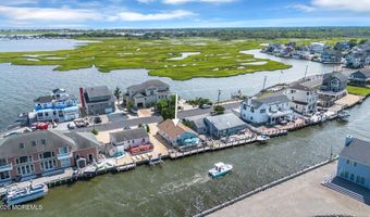 281 Sandlewood Dr, Bayville, NJ 08721