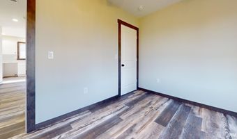 312 E 4th St, Bicknell, IN 47512
