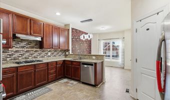 22908 N BROWN Sq, Ashburn, VA 20148