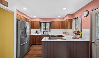230 NW Arlan Dr, Ankeny, IA 50023